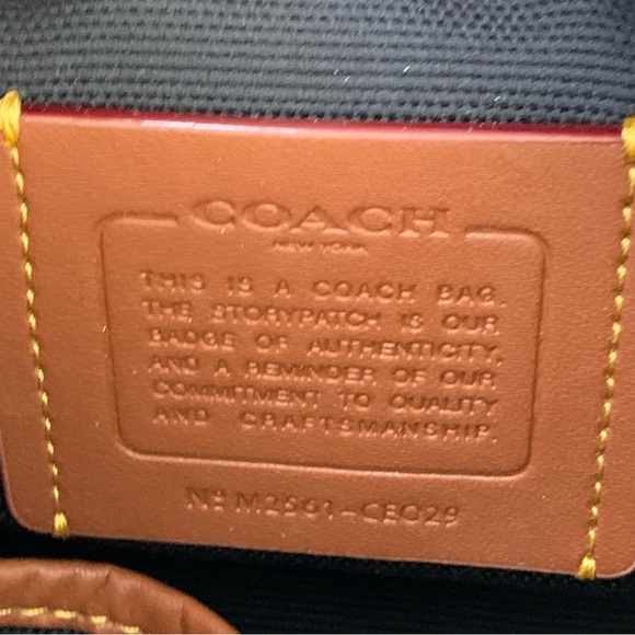 Coach Loved Leather Compass 25 Duffle Bag Black Tan Zip Top Detachable Strap NWT - Picture 9 of 16